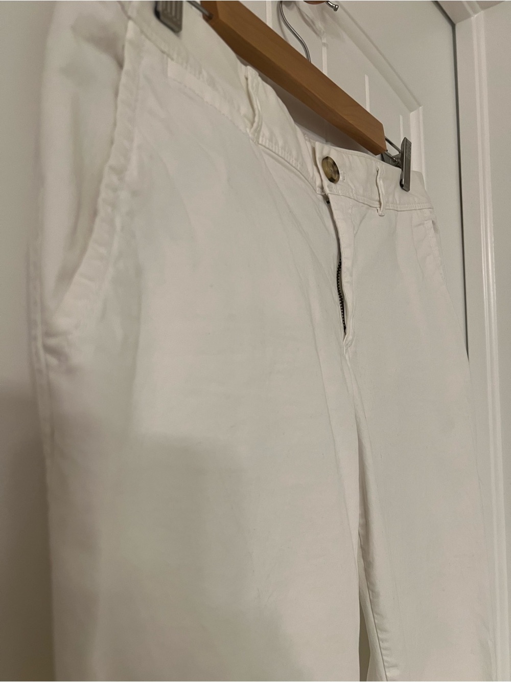 Banana Republic White City Chino Pants - Picture 5 of 11